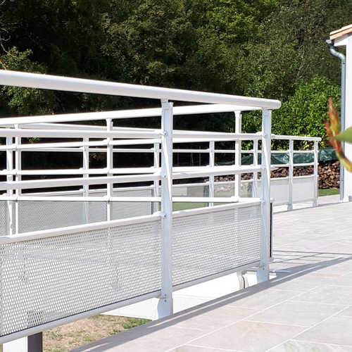 garde-corps perfore aluminium terrasse