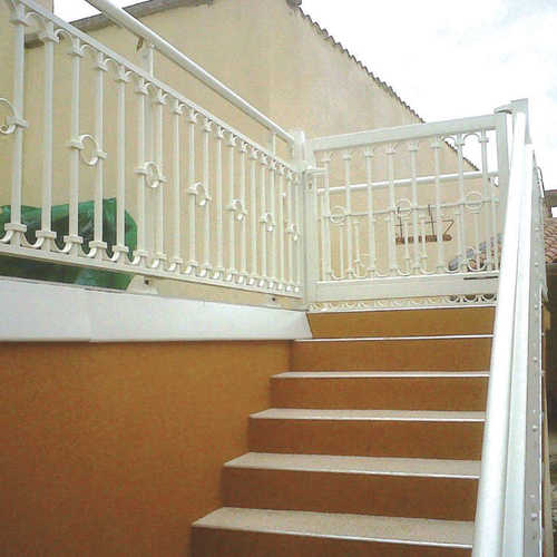 portillon-terrasse-aluminium-classique