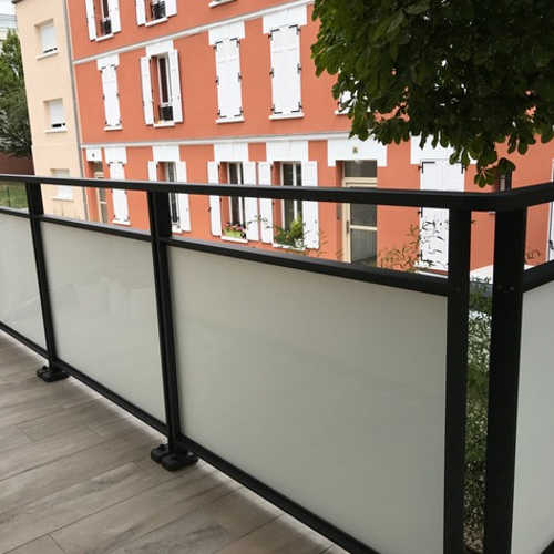 garde-corps terrasse verre opale